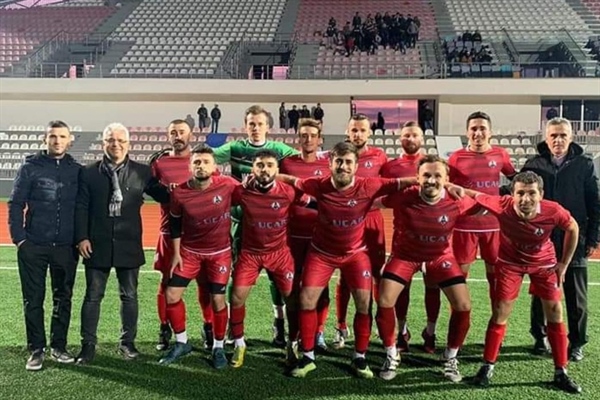 ALTINOVA FK SON DÜZLÜKTE…