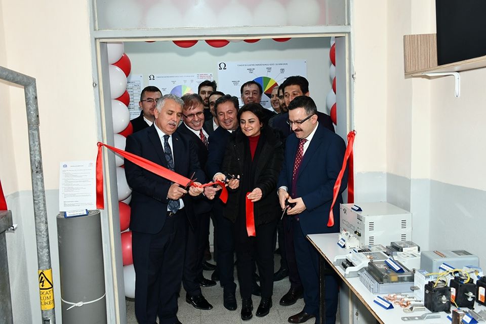 TREDAŞ’TAN EĞİTİM LABORATUVARI