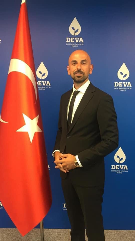 DEVA PARTİSİNE YOĞUN İLGİ