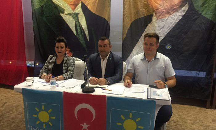 İYİ PARTİ’DE ALİ DARICI FAALİYETLERİNİ ANLATTI