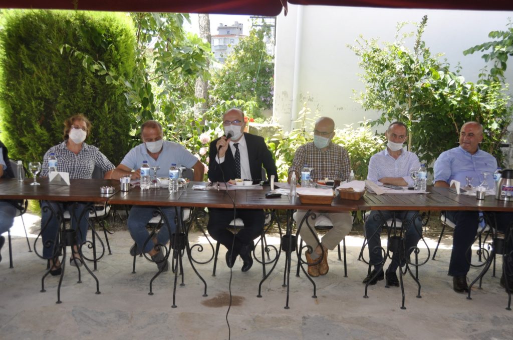 CHP’Lİ İLHAN CİHANER:”PARTİ YÖNETİMİNE TALİBİZ”