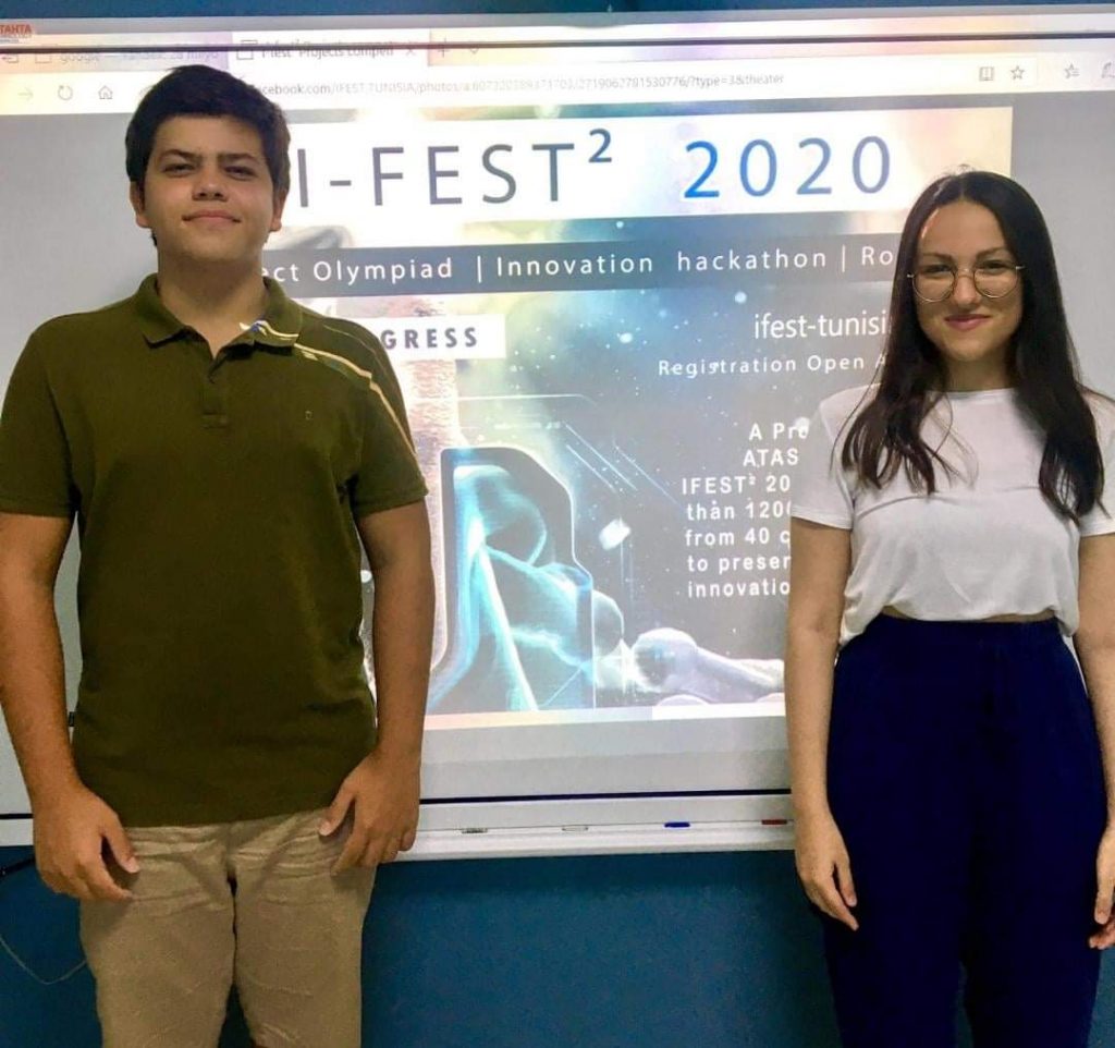 ADEN FEN LİSESİ ALTIN’I KAPTI