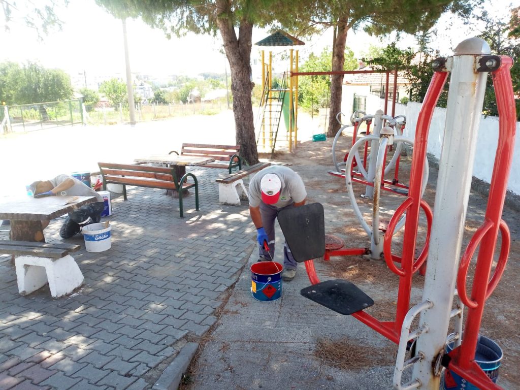 ERGENE’DE PARKLAR BAKIM ALTINDA