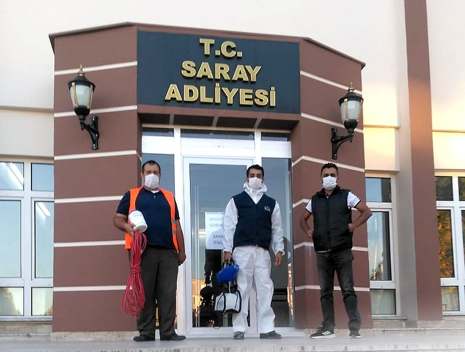 SARAY BELEDİYESİ DEZENFEKSİYON ÇALIŞMALARINA TÜM HIZIYLA DEVAM EDİYOR.