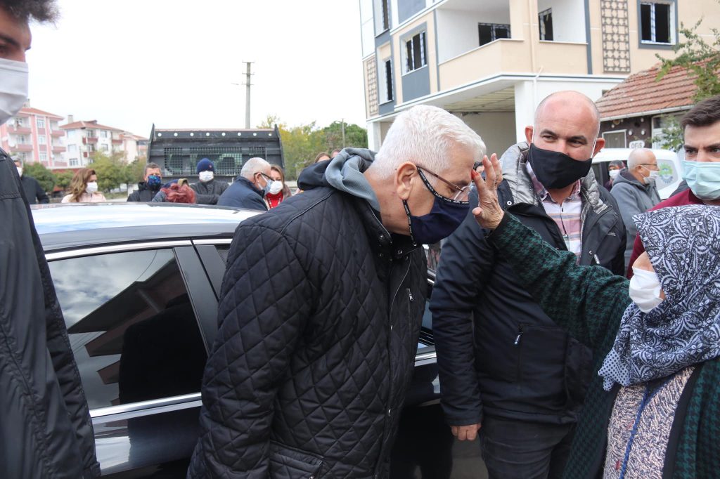 SEVİLEN BAŞKAN HAYATA TUTUNDU.YÜKSEL TABURCU OLDU.
