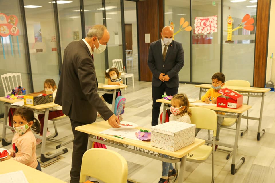 BAŞKAN ATA, ÖĞRENCİLERİ ZİYARET ETTİ