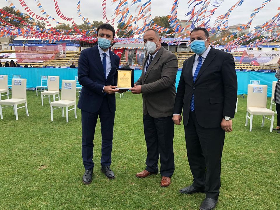 GÖKHAN ŞENTÜRK’E PLAKET