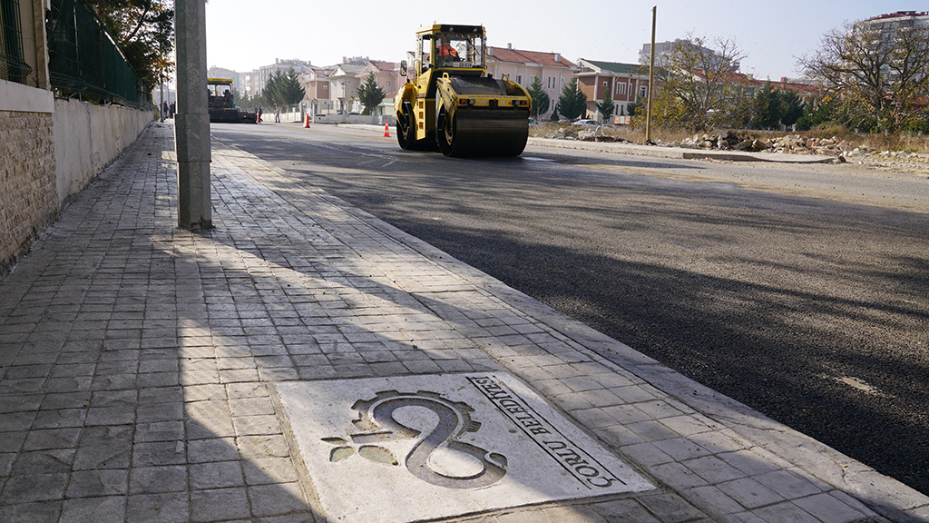 ÇORLU BELEDİYESİ’NDEN ASFALT ÇALIŞMASI