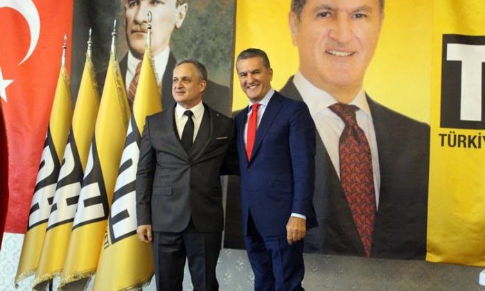 TÜRKİYE DEĞİŞİM HAREKETİNDEN GÖVDE GÖSTERİSİ