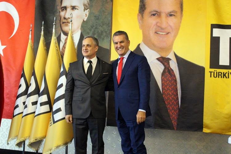 TÜRKİYE DEĞİŞİM HAREKETİNDEN GÖVDE GÖSTERİSİ