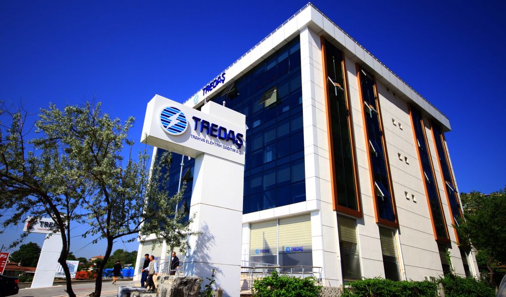 TREDAŞ’TAN KADIN ÇALIŞANLARA JEST