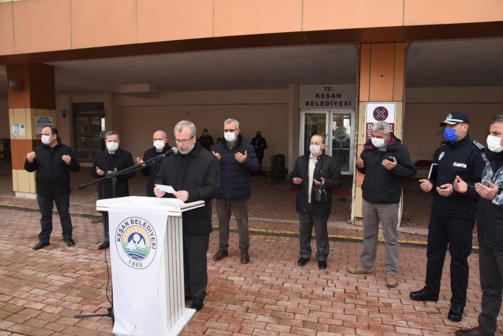 KEŞAN CUMARTESİ PAZARI BEREKET DUASIYLA AÇILDI