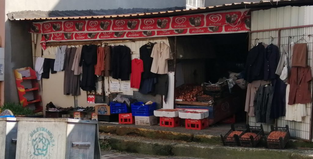 MECLİS ÜYESİNDEN ÖRNEK DAVRANIŞ