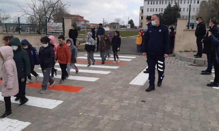 ERGENE BELEDİYESİ:”YAYALAR KIRMIZI ÇİZGİMİZDİR”