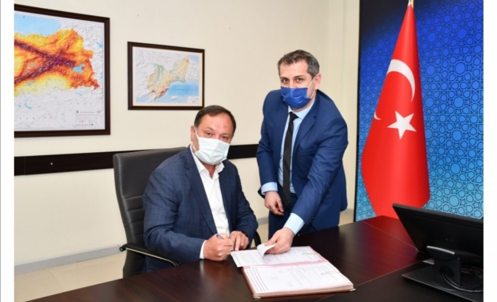 ÜNAL PEYNİRCİLİKTEN BÜYÜK HİZMET