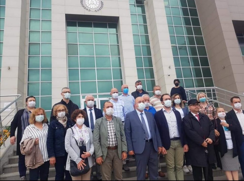 ATATÜRK’E DİL UZATANLARDAN ŞİKAYETÇİ OLDULAR