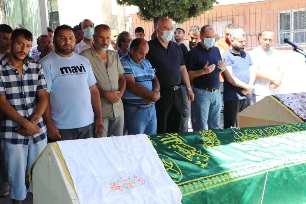 CHP İL BAŞKANI SAYGIN:”S.PAŞA BLD.CAMİLERDEN SONRA SPORU DA SİYASETE ALET ETTİ”