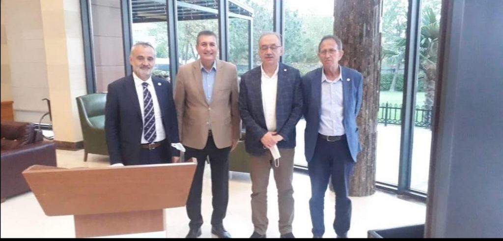 ÖNDER ERDOĞAN SİYASETE Mİ SOYUNUYOR ?