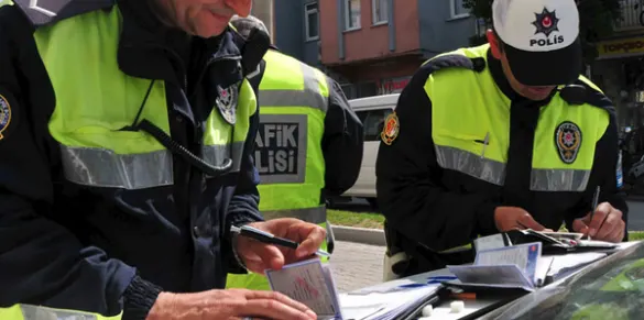 YENİ TRAFİK CEZALARI EL YAKACAK