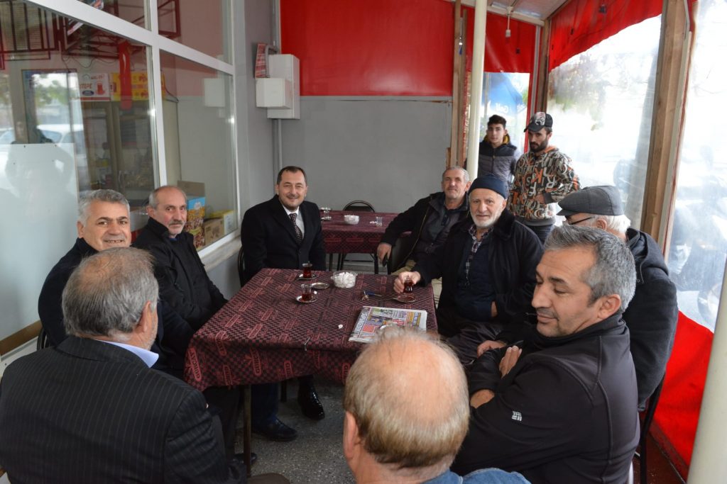 CÜNEYT YÜKSEL ÇINARLI ESNAFINI ZİYARET ETTİ