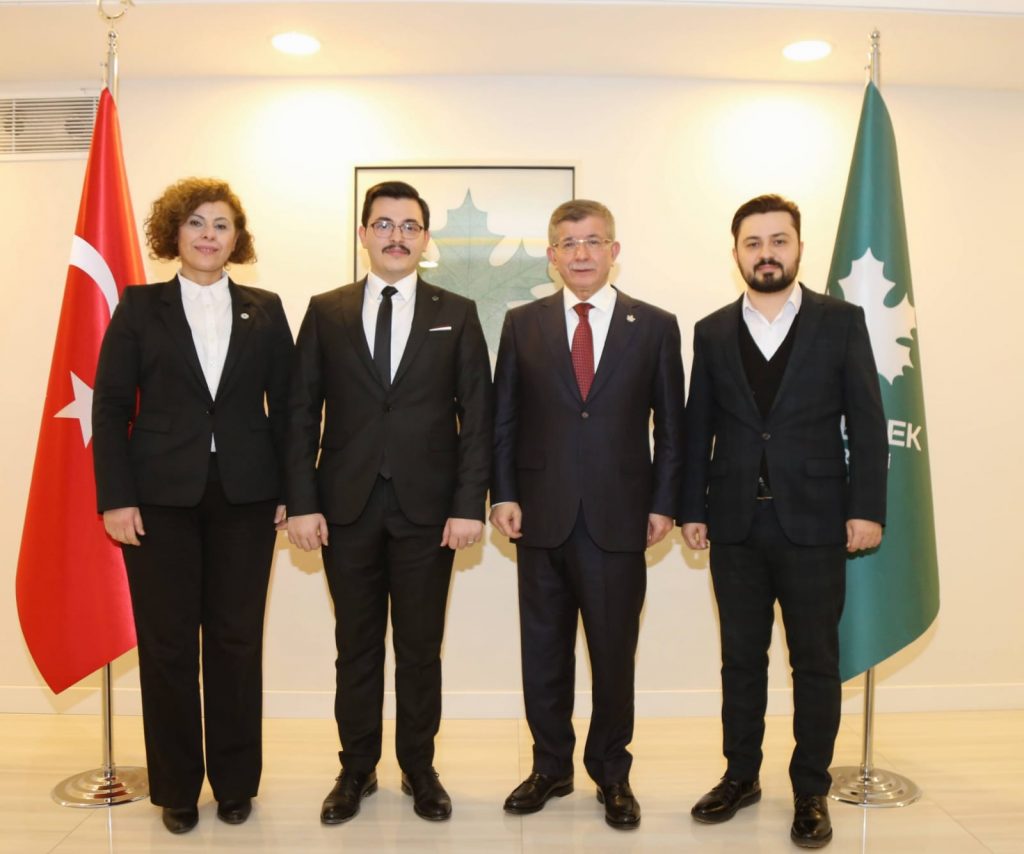 AK PARTİ’DEN GELECEK PARTİSİ’NE BİR TRANSFER DAHA