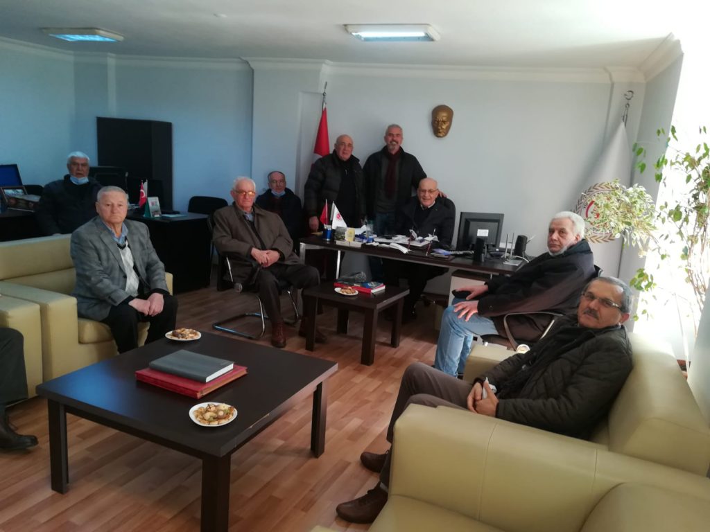 POLİS EMEKLİLERİ DERNEĞİNDE RASİH ÖZTÜRK YENİDEN BAŞKAN