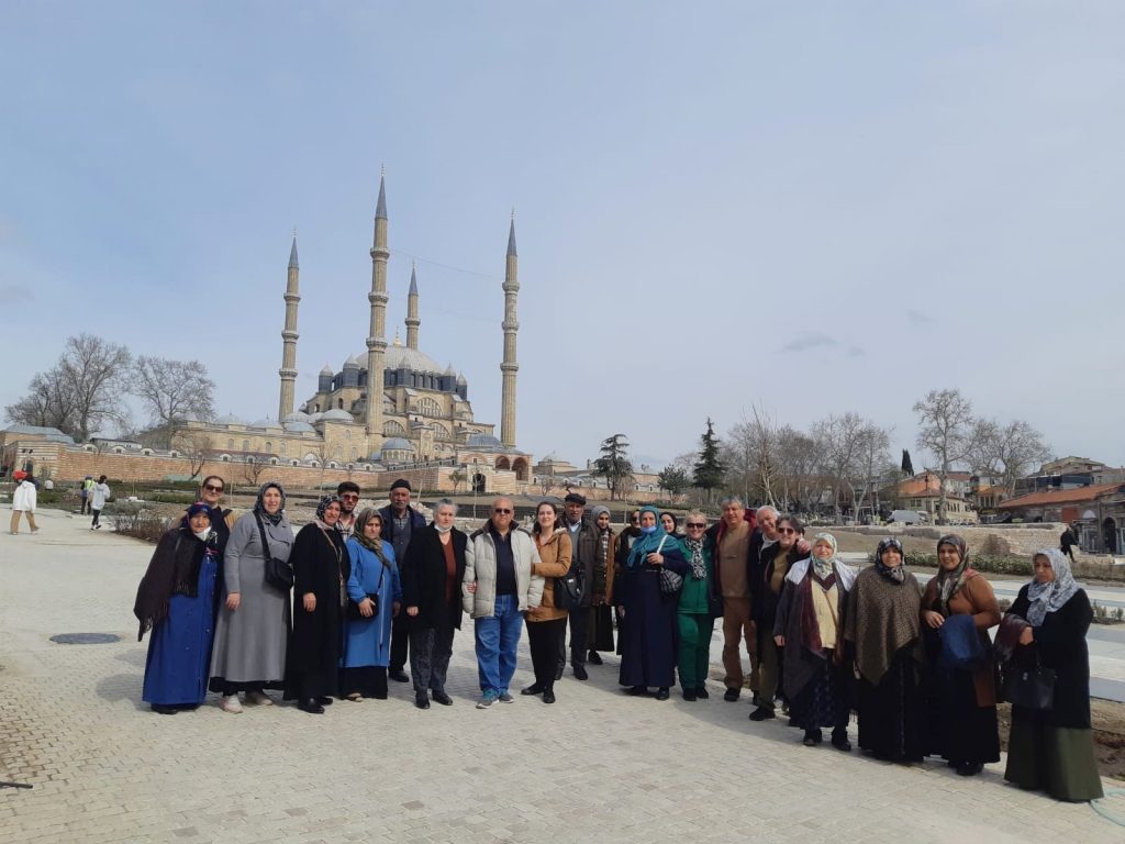 MARMARAEREĞLİSİ BELEDİYESİ KÜLTÜR GEZİLERİ BAŞLADI