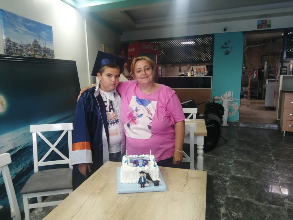 AYTUNÇ’A KARNE PARTİSİ