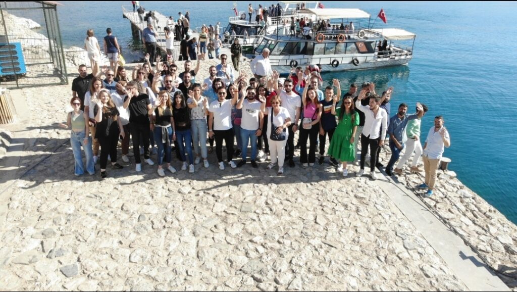 TREDAŞ ÇAĞRI MERKEZİ ÇALIŞANLARINI MOTİVE ETTİ