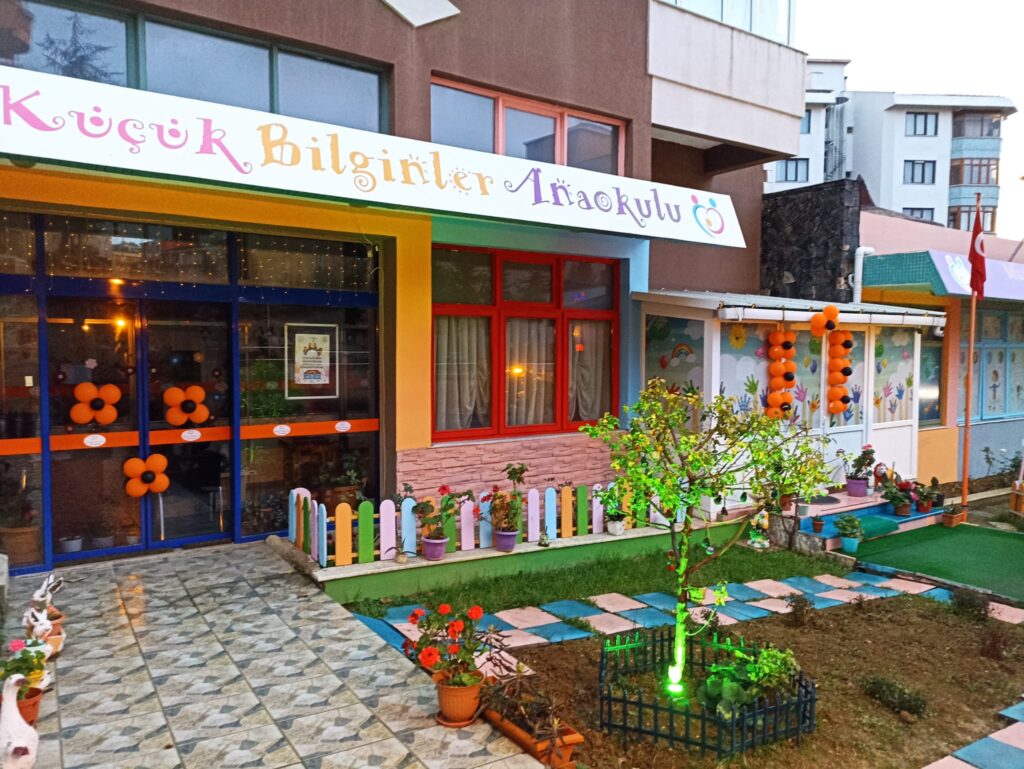 ÖZEL KÜÇÜK BİLGİNLER ANAOKULU REVAÇTA