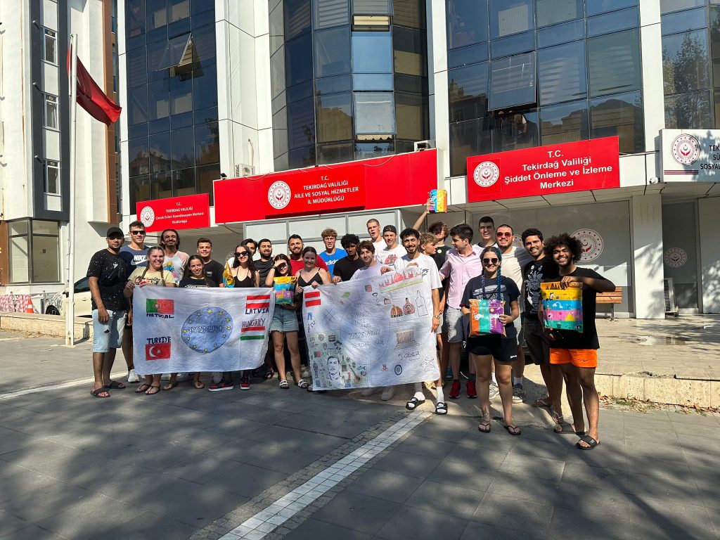 KİMSESİZ ÇOCUKLAR İÇİN UMUDU YEŞERTEN PROJE ERASMUS PLUS GENÇLİK DEĞİŞİMİ TEKİRDAĞ’DA HAYAT BULDU