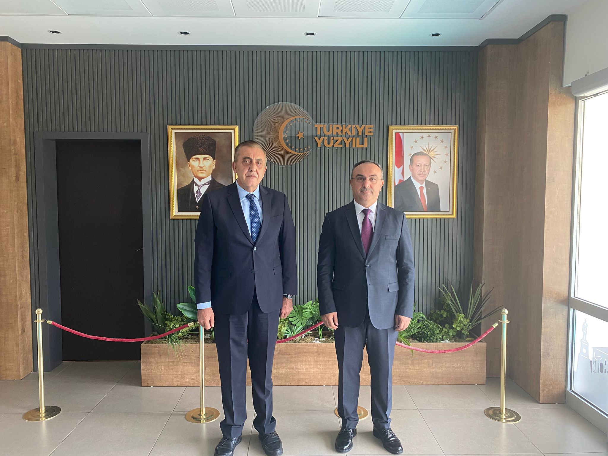 Vali Soytürk Süleymanpaşa Kaymakamlığına Atanan Mahmut Nedim Tunçer’i Ziyaret Etti