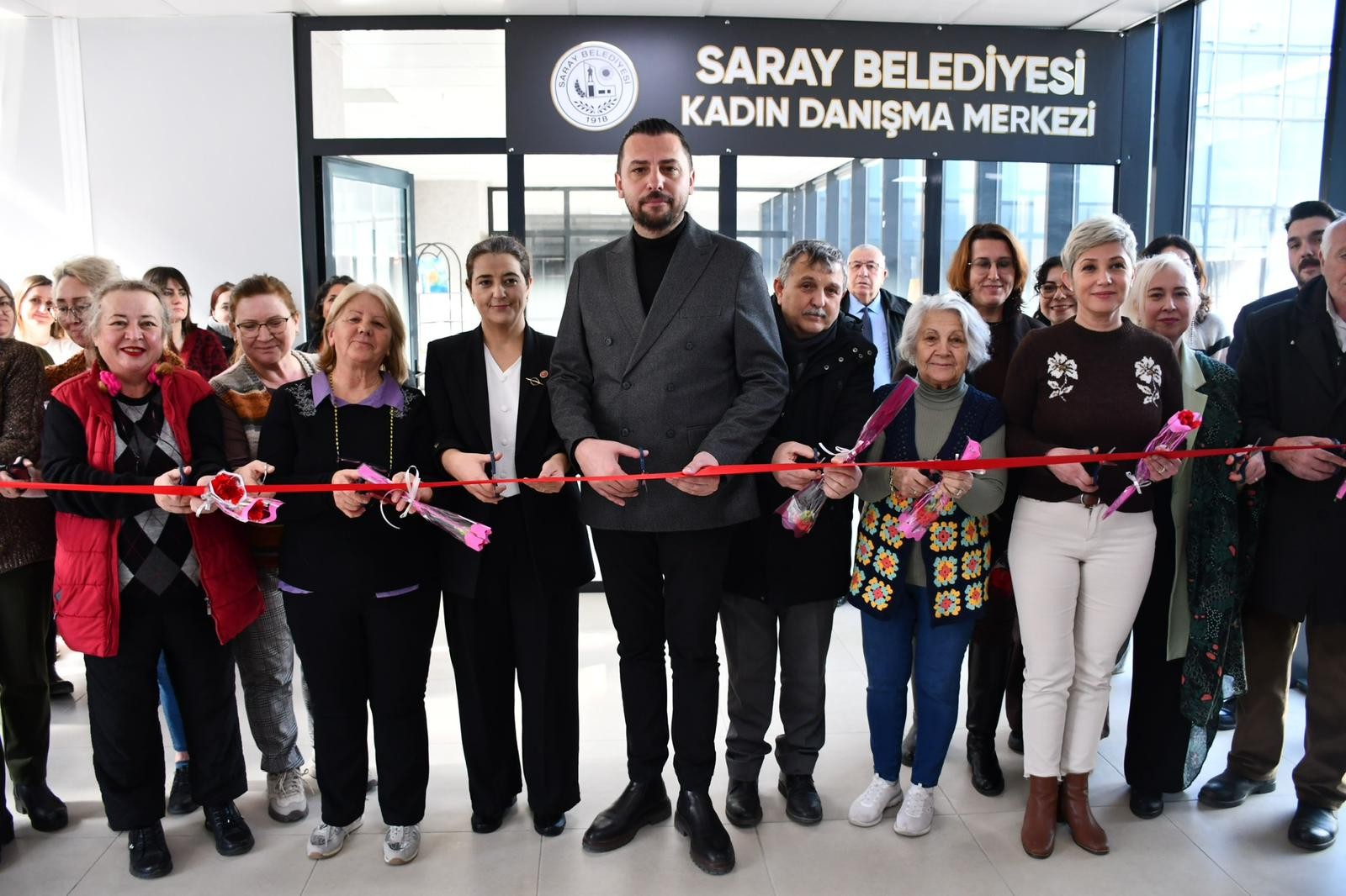 Saray belediyesi kadın danışma merkezi hizmete açıldı