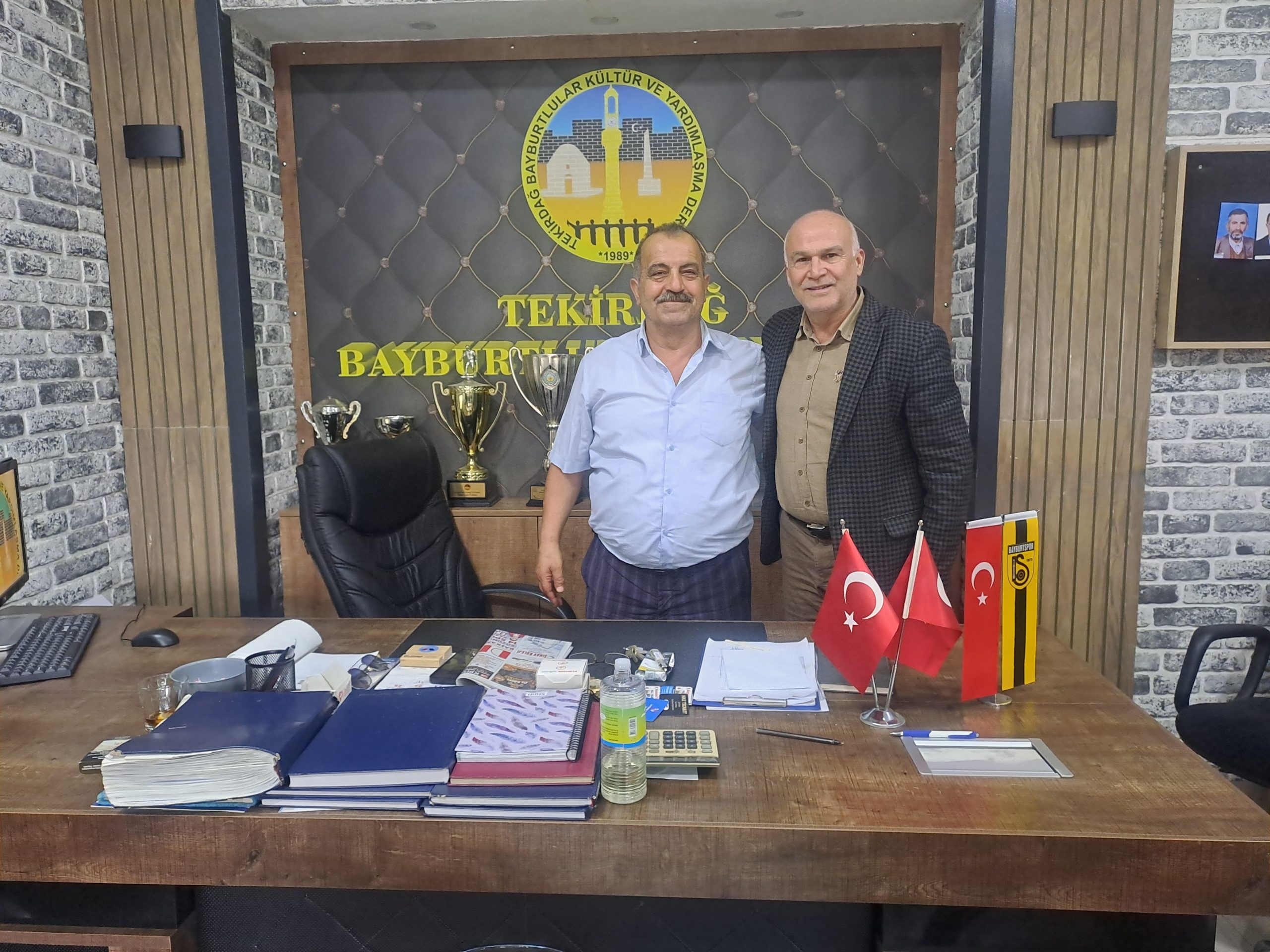 BAŞKAN GÖKDERELİ YENİ PARTİ’YE SİTEM ETTİ